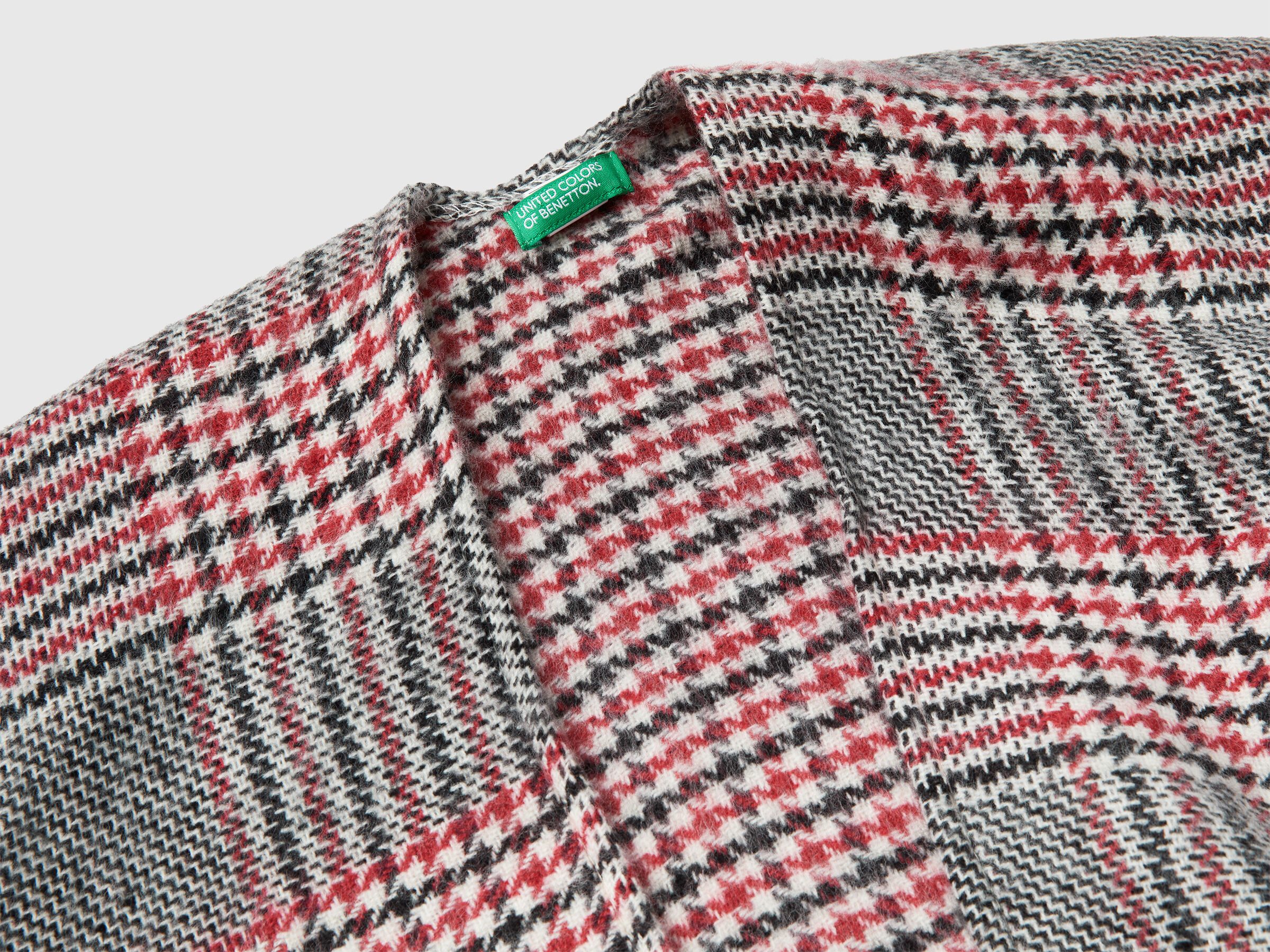 CAPE Women image number 7